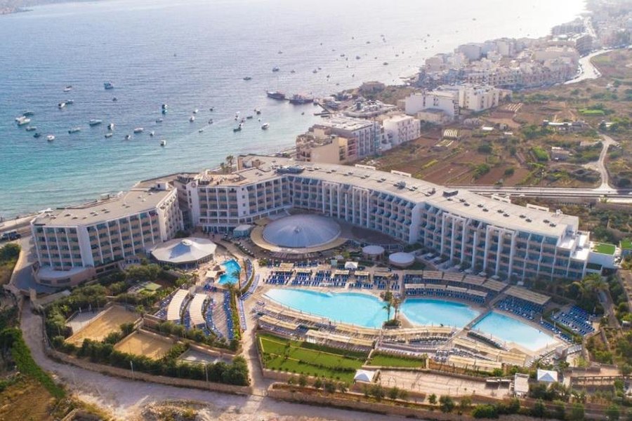 db Hotels & Resorts